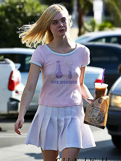 Elle Fanning Braless Photos
