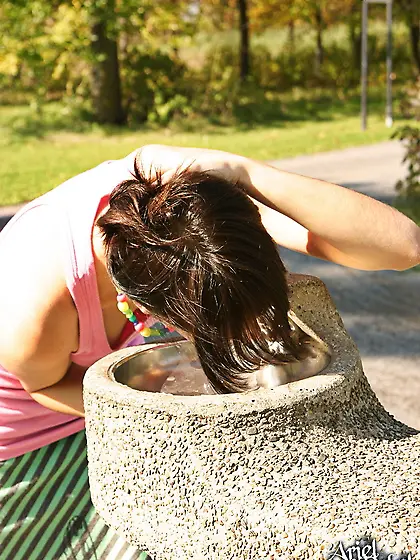 Ariel Rebel created a special presentation to boast about her sl