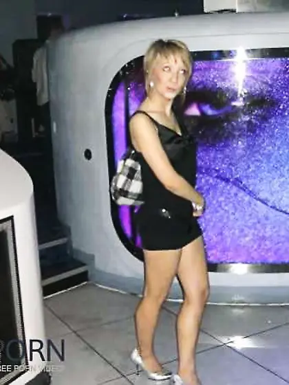 Nasty blondie stunner.