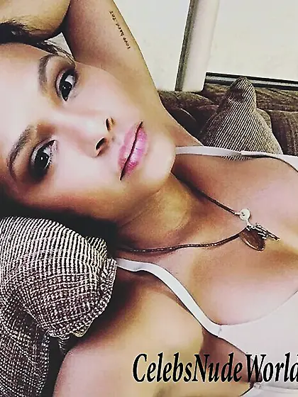 Christina Milian Hot Photo