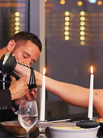 Romantic dinner takes hold