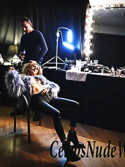 Ellie Goulding Cameltoe And Slight See Through To Nips Photoshoo