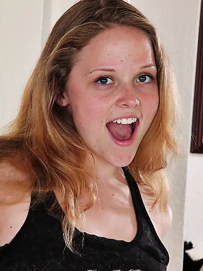 Young tiny smooth pussy