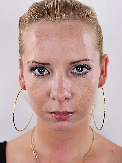 Young blonde chick impressive