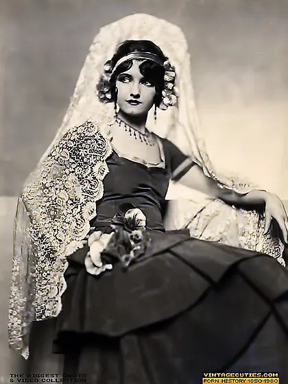 Nasty bitches expose flawless