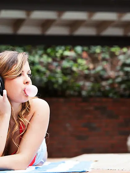 Sexy babes Keisha Grey and Ariana Marie strip and expose their f