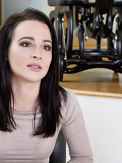 Cute brunette orgasm