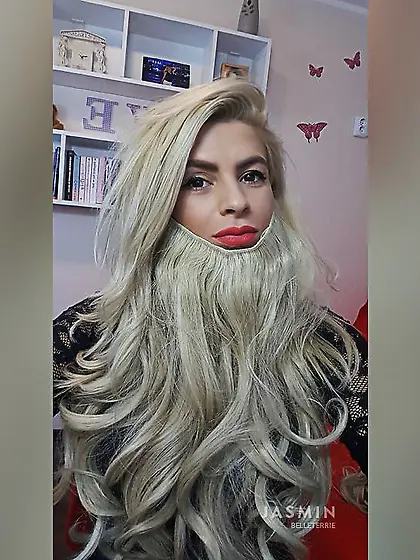 French big tits webcam