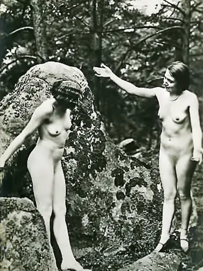 Footage featuring sexy bimbos