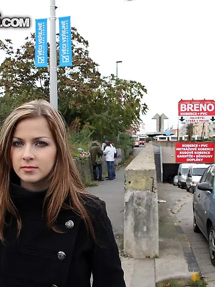 Their passionate and hot affair in public is the best thing