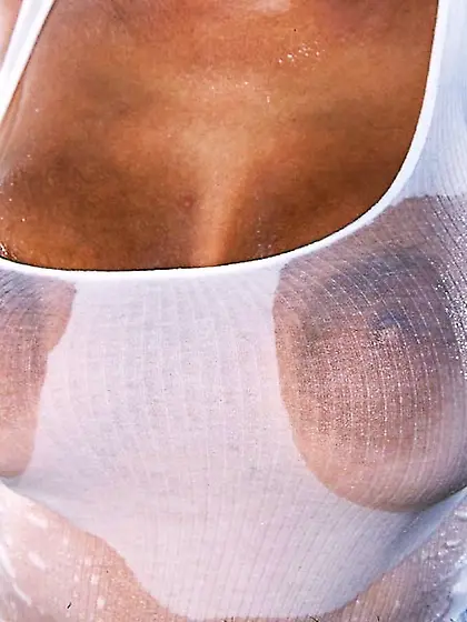 Wet white top blonde