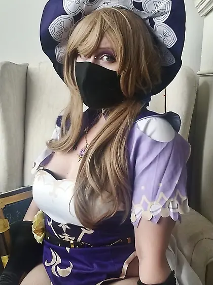 Lisa Cosplay