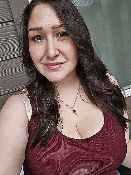 30yr old just married wife 32GG boobs