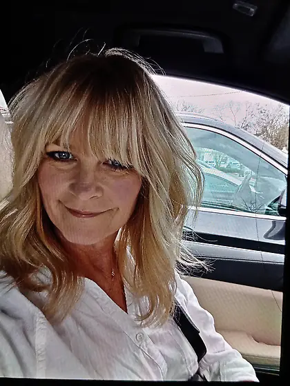 New pictures of my sexy ass milf of a mother n law