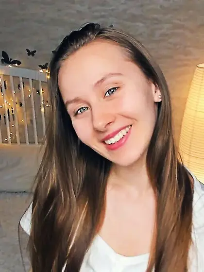 Eva Free Photos