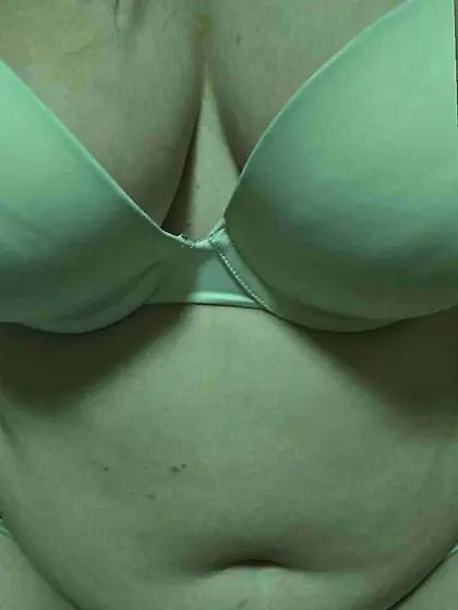 Fat piggy gf cant stop gaining