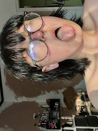 Luca Hungary,  useless whore