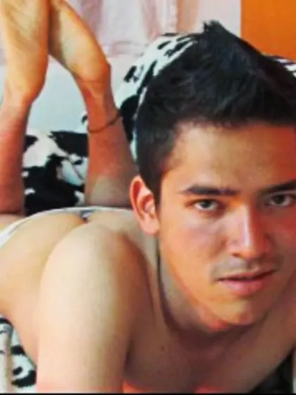 Brunette danielstone perform anal