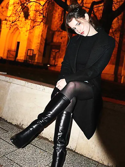 Beautiful Nonude Teen