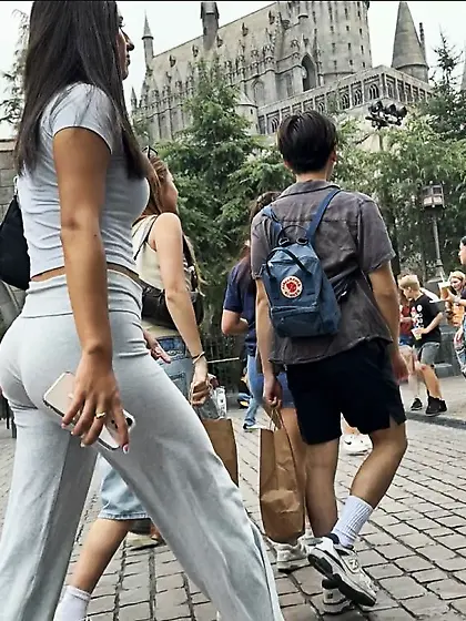 Candid Girls - Ass, Tits, Face Vol. 2