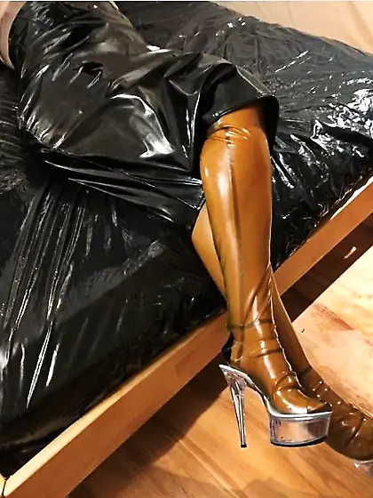Latex, Heels and Dildo Blowjob