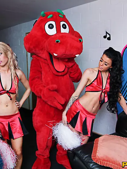 Hot gorgeous sexy cheerleaders