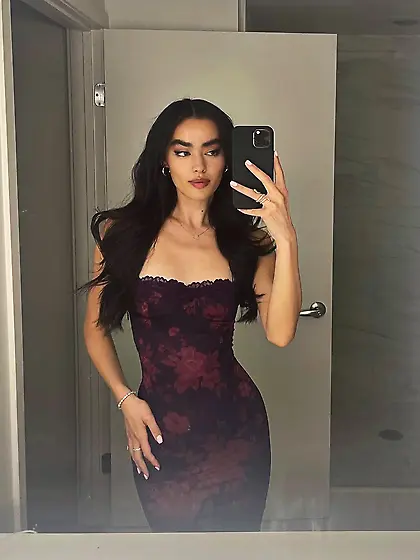 Mixed Asian Model Mia