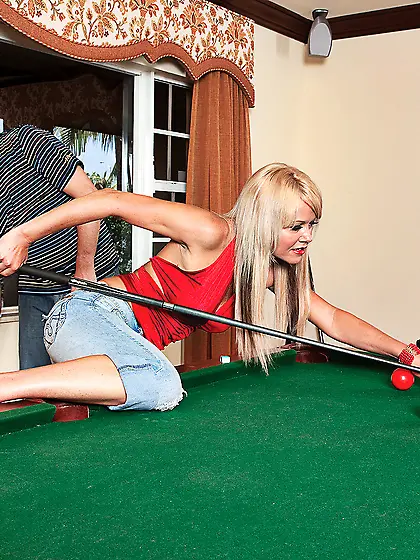 Jennys On Cue For Cock