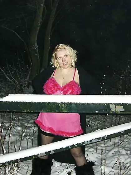 Milf barby united kingdom