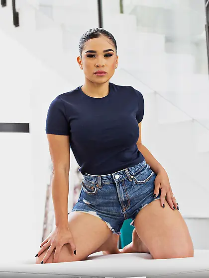 Assisting the rookie