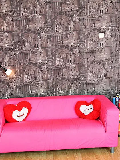 When Sara walks into