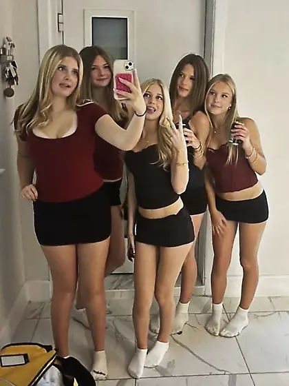 Legs for stroking the tip until it erupts