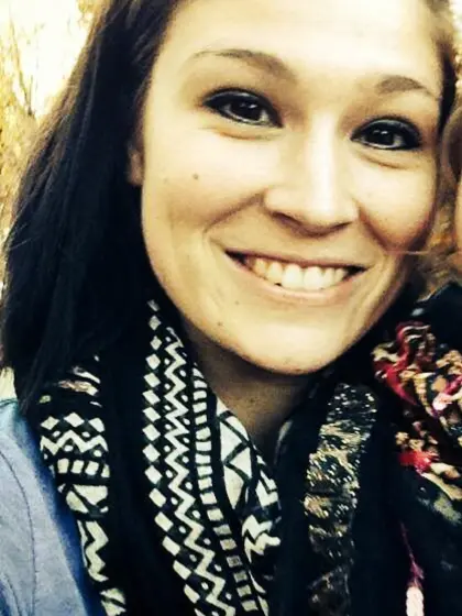 Paige gets naked on the GGW bus