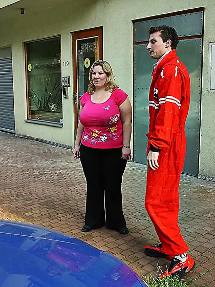 Car mechanic reward working