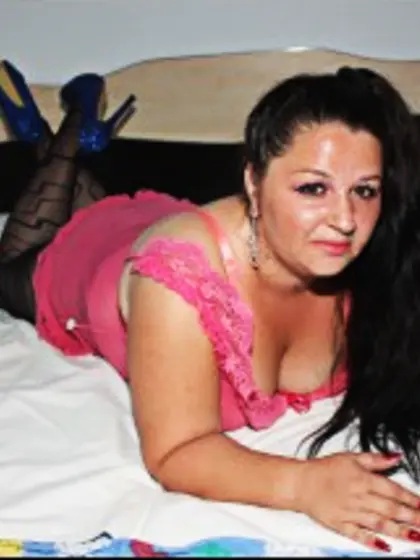 Brunette Tinnabbw Fingering.