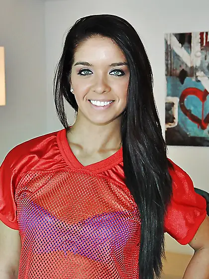 Cute small tits milf