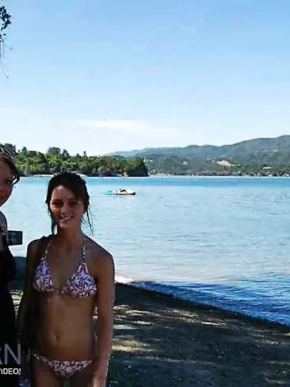 Ex girlfriend for tribute and muddy converse