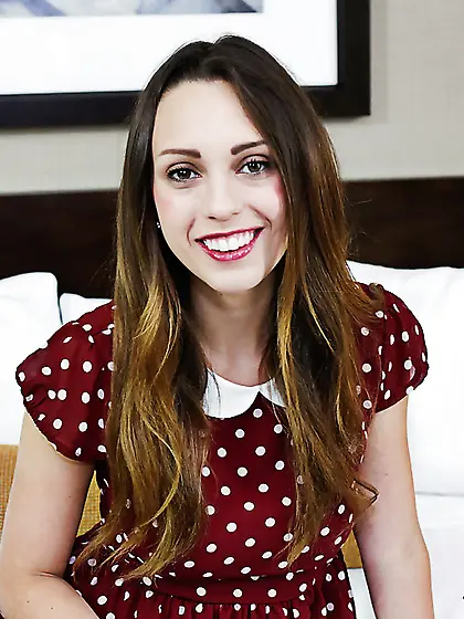 Jade Nile has a sexy smile and she is ready to tease on the bed