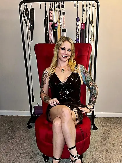 Mistress Kora Bell Free Photos