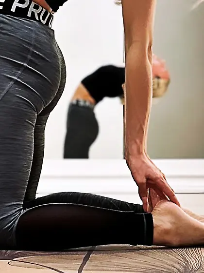 Voyeur Teen feet foot barefeet barefoot toes soles