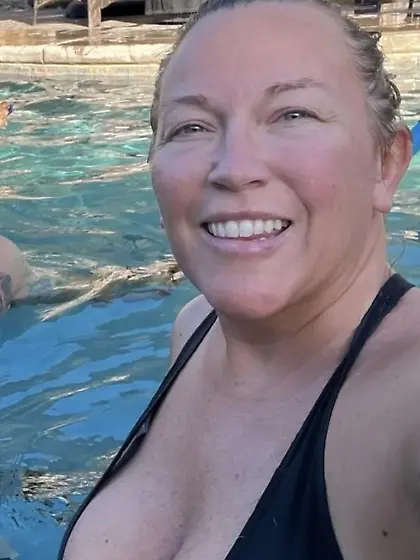 Mardi Gras MILF Cheri