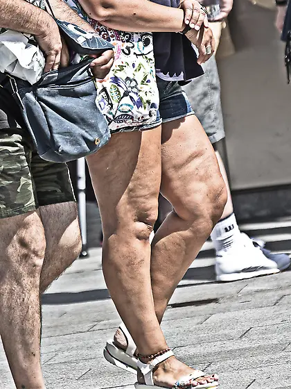 Puta madura,  vestida de puta Slutwear