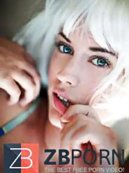 Lauren Lee Smith mega bevy