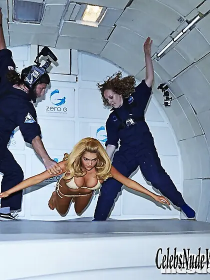 Kate Upton's boobs in space