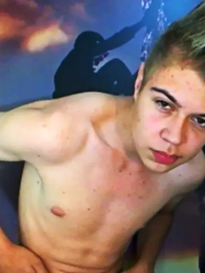 Blonde stedg perform anal