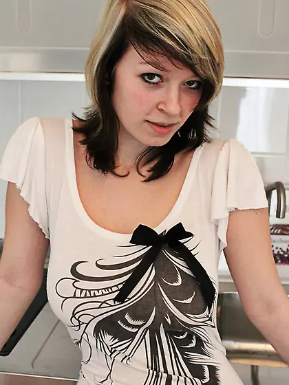 Tattooed chick drops show