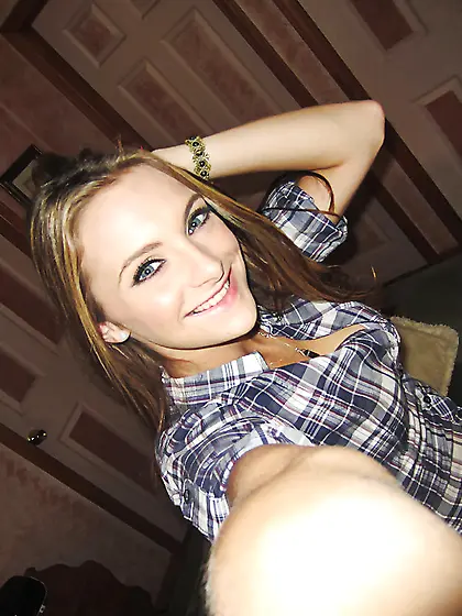 Big tit slender teen