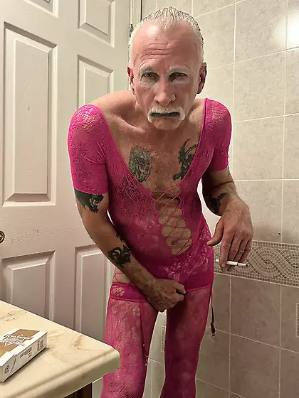 Sissy cross dressing